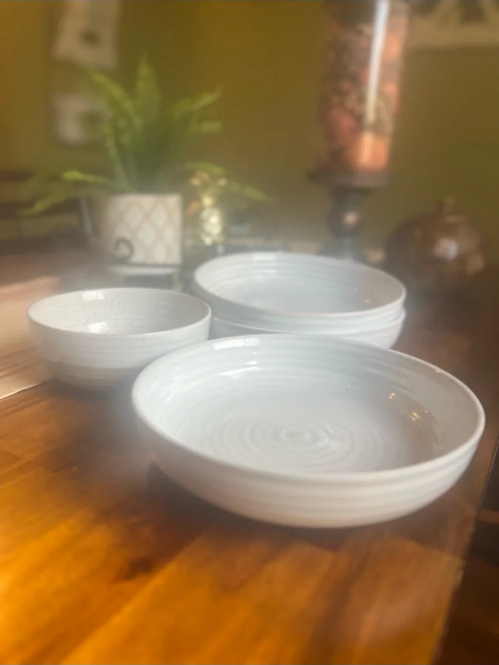 Better Homes & Gardens White Ceramic 3 Pasta Plates/1 Bowl